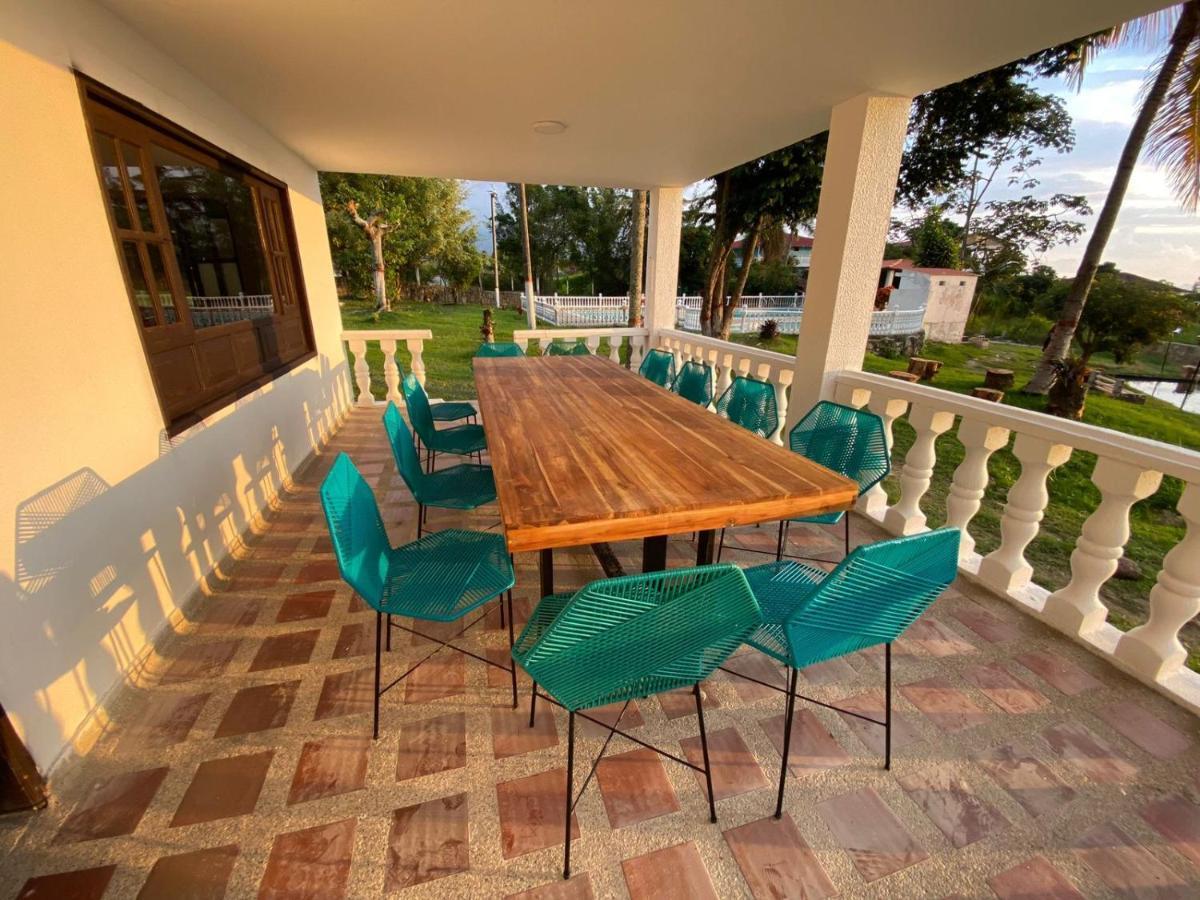 Hotel Villa Noel Chinauta Luaran gambar